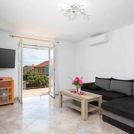 Apartmani Dujmovic Medulin Dış mekan fotoğraf