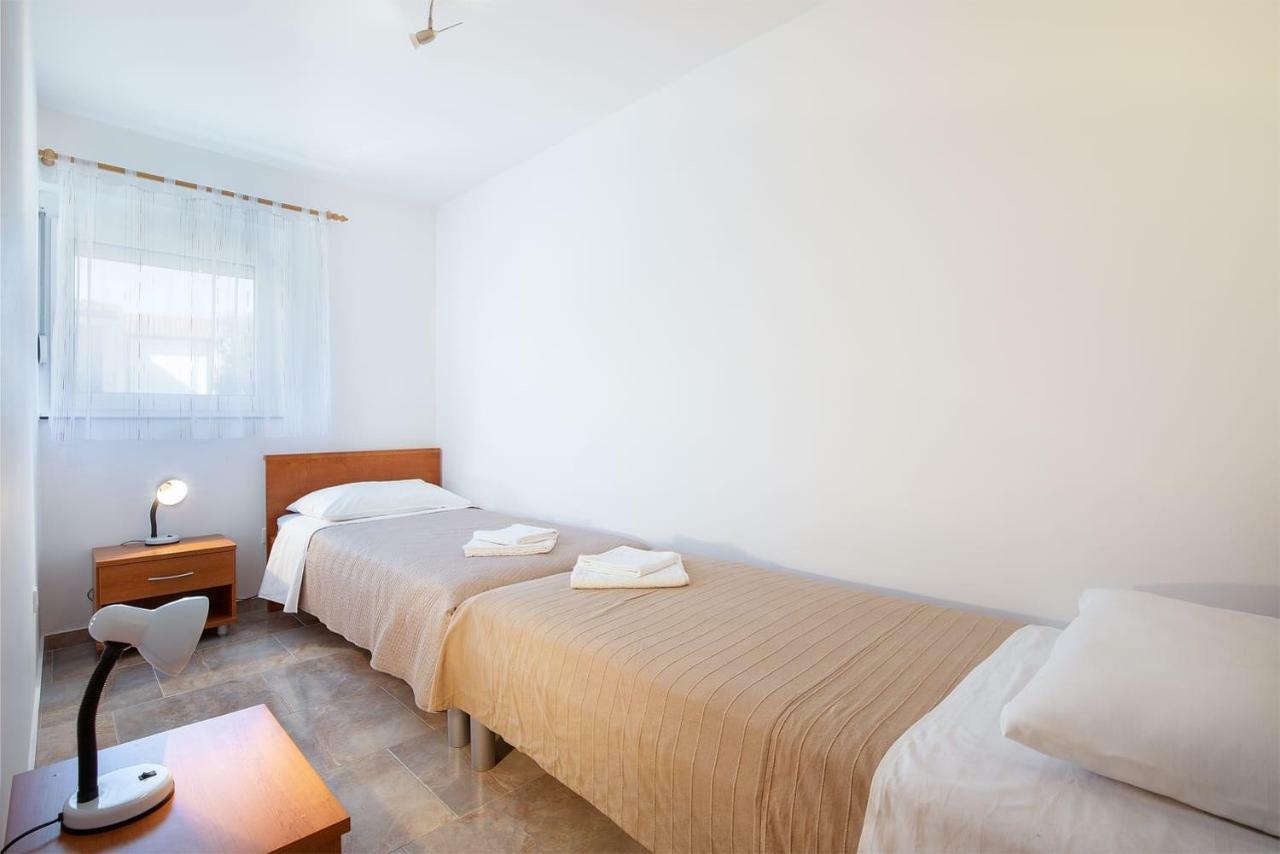 Apartmani Dujmovic Medulin Dış mekan fotoğraf
