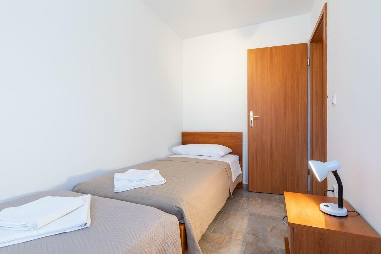 Apartmani Dujmovic Medulin Dış mekan fotoğraf